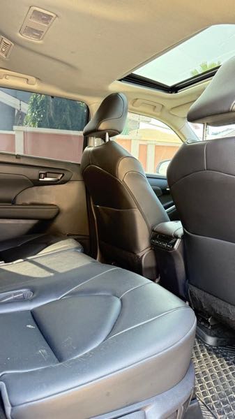 Toyota Highlander XLE AWD 2023 Other