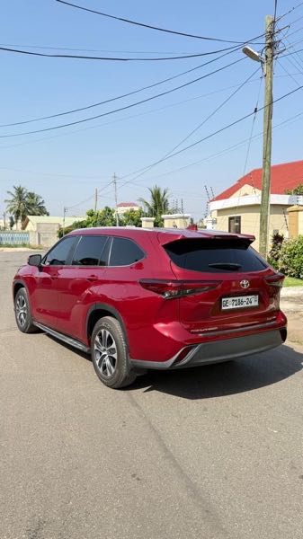 Toyota Highlander XLE AWD 2023 Other