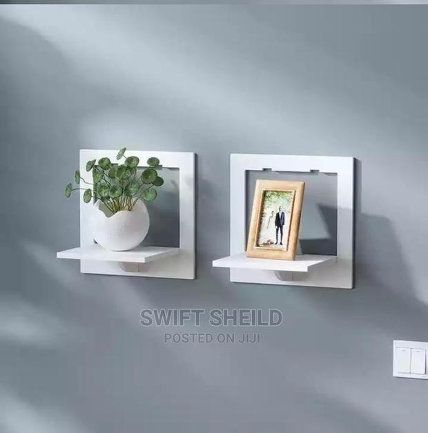 2 Set Wall Shelves · Photo 2