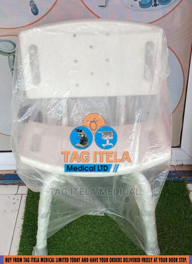 Bathroom Shower Seat (With Backrest) · Photo 4
