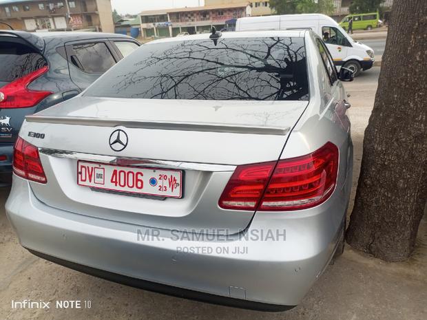 Mercedes-Benz E300 2016 Silver