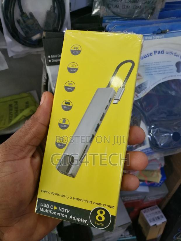Type-C 8 in 1 Docking Station Multifunction Adapter · Photo 3
