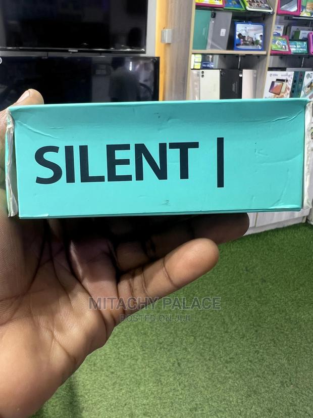 Logitech Silent Mouse · Photo 4