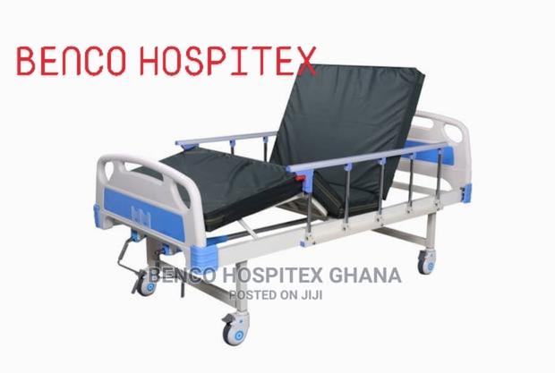 Hospital Bed One Crank · Photo 2