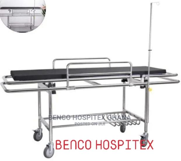 Patient Trolley · Photo 2