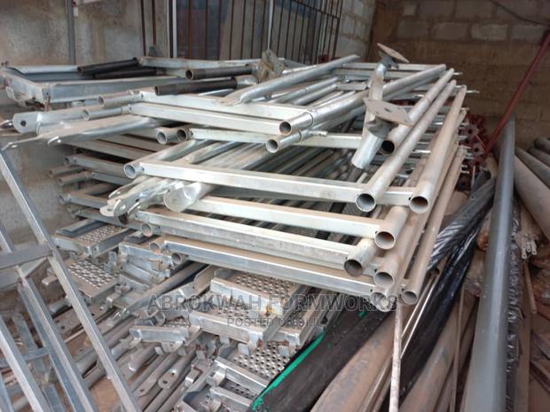 Formworks/Acrojacks/Scaffolds/Metals/Tiles/Paint/Machines photo 9