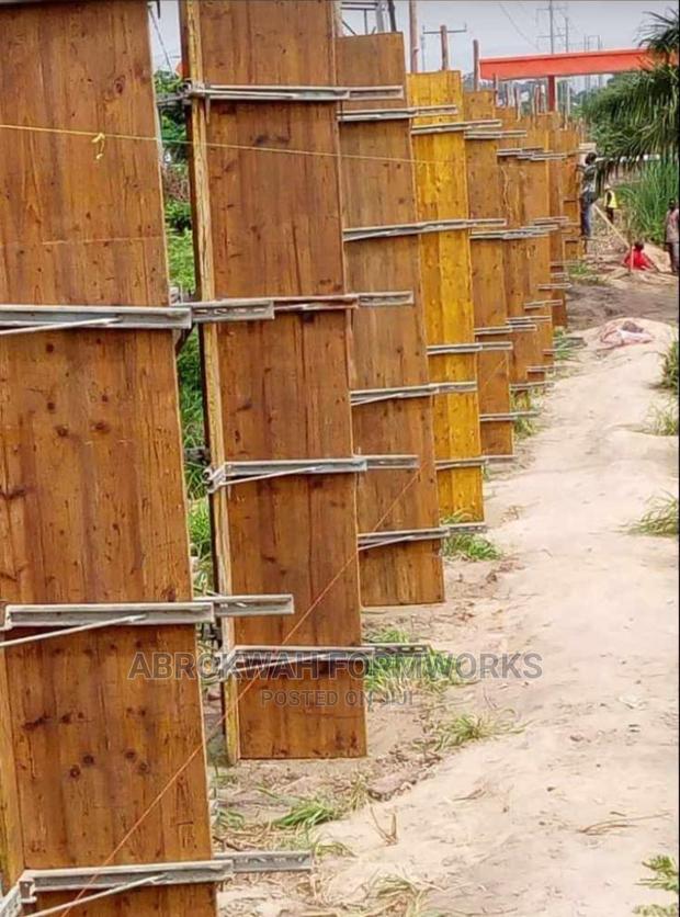 Formworks/Acrojacks/Scaffolds/Metals/Tiles/Paint/Machines photo 11
