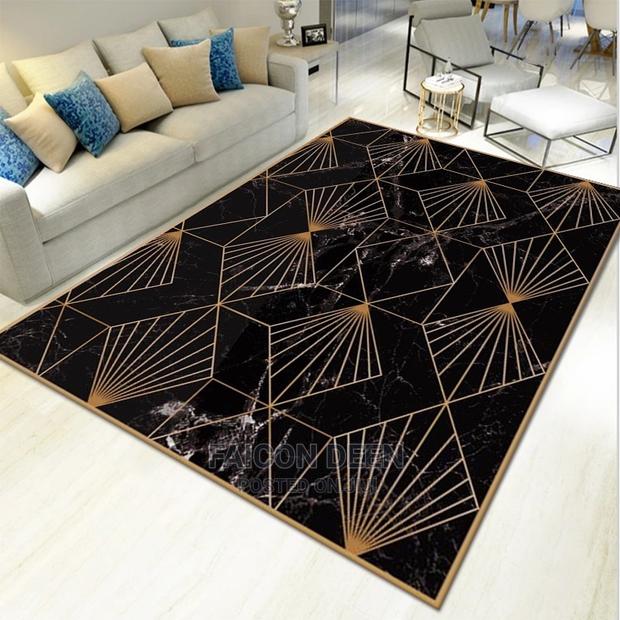 Designer to Notch Hairy Carpets Size (200x300cm) in Diff Colors · Photo 1