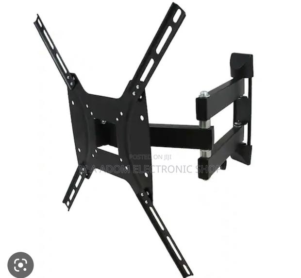 Coner Adjustable Wall Mount 32”-55” · Photo 2