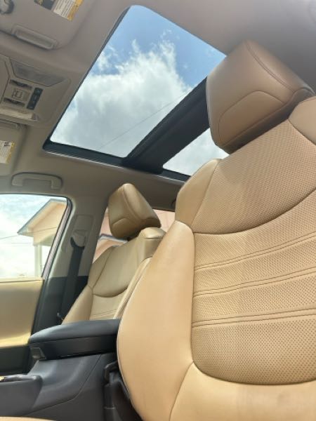 Toyota RAV4 Limited 2021 Red