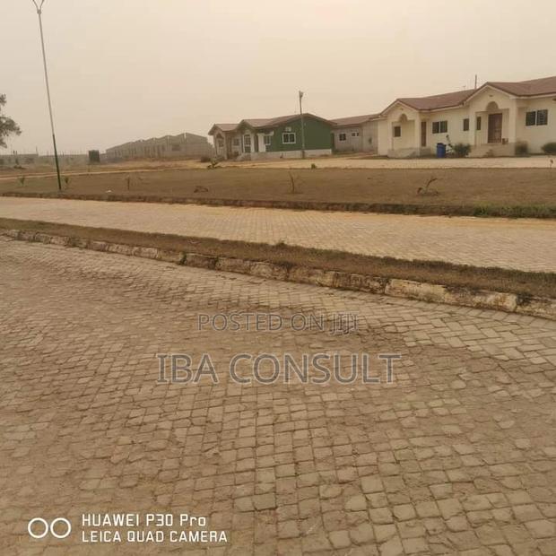 Estate Lands for Sale at East Amrahia. · Photo 4
