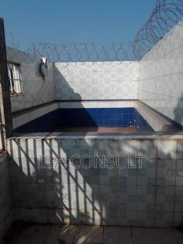 8bdrm House in Oyarifa Mall Area for sale · Photo 4