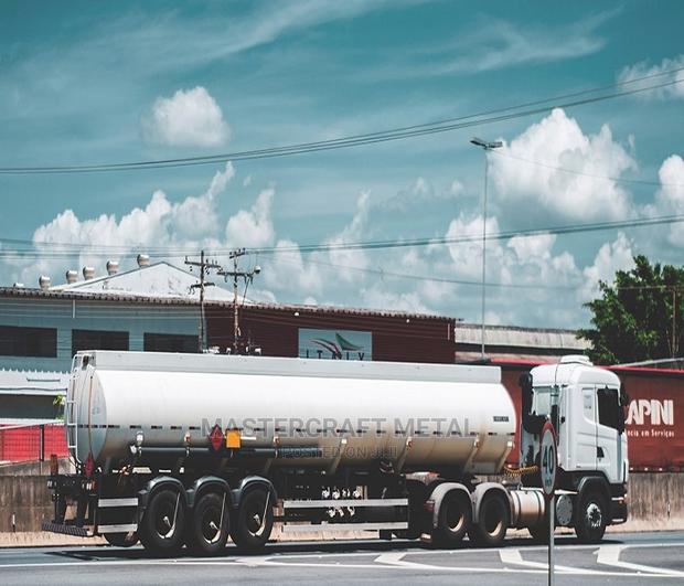 Strong Fuel Tanker | Water Tanker for Sale · Photo 2