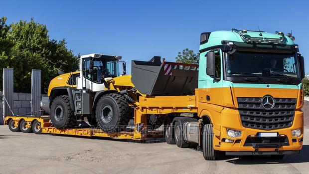 High Standard Lowbed Trucks| Trailers · Photo 2
