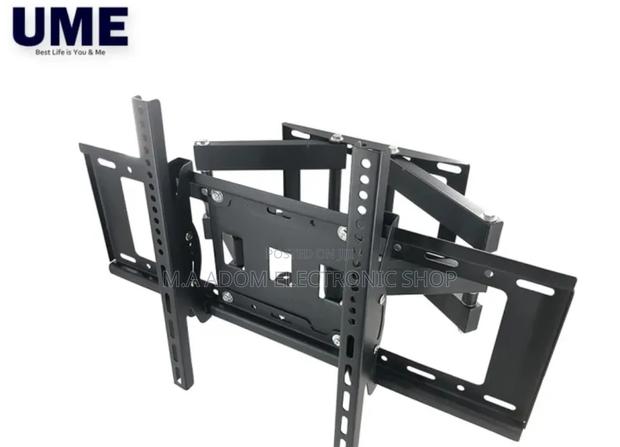 Adjustable Tv Bracket 32”-70” · Photo 2