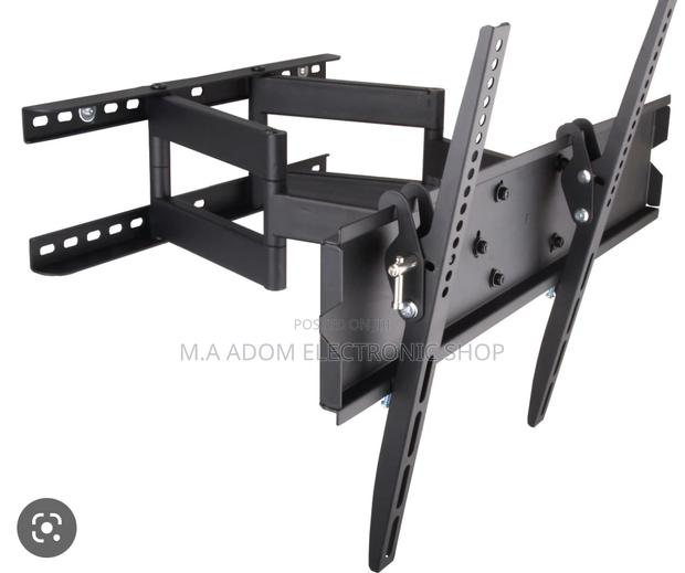 Flexible Wall Mount 32”-70” · Photo 2