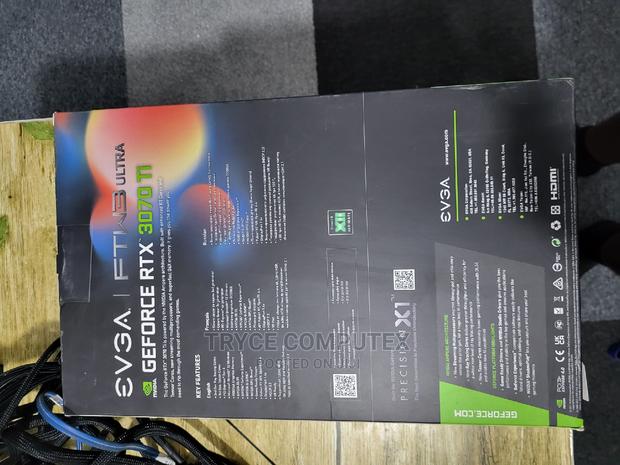 EVGA Geforce RTX 3070 Ti FTW3 Ultra Gaming 8GB GDDR6X · Photo 4