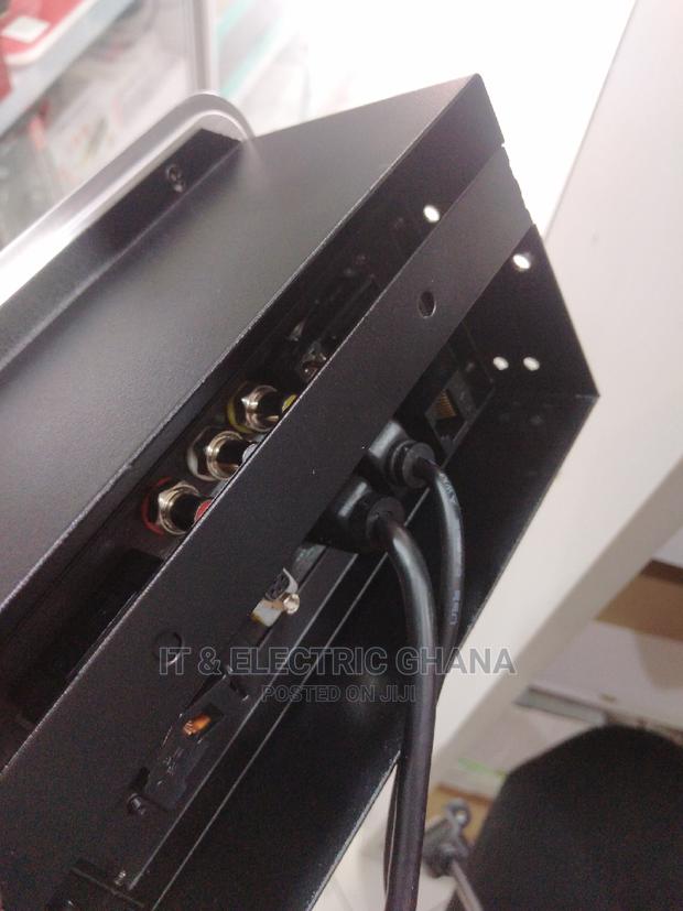 Floor/ Desktop Socket photo 9