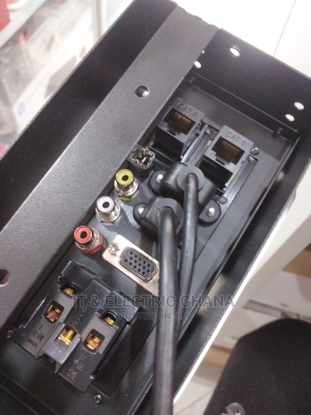 Floor/ Desktop Socket photo 6