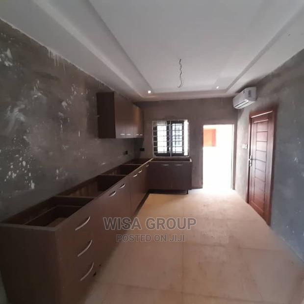 4bdrm Duplex in Wisa Groups, Burma Camp for Rent · Photo 4