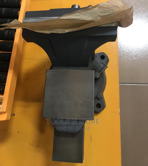 INGCO Bench Vice (8”) · Photo 3