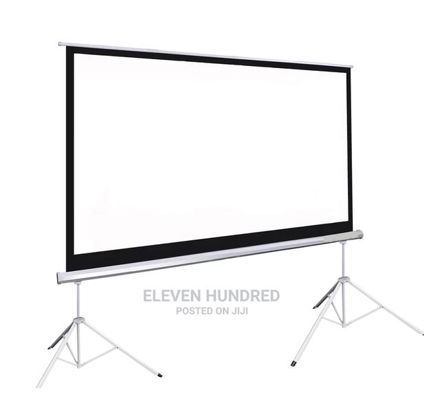 Projector Screen (3meters) · Photo 2