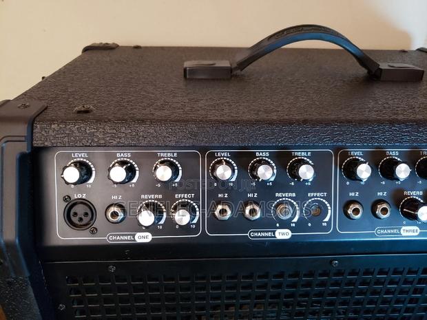 Carlsbro Colt 120 Keyboard Amplifier photo 4