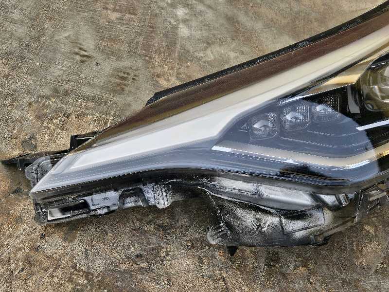 Honda C-HR headlight 2020 driver side