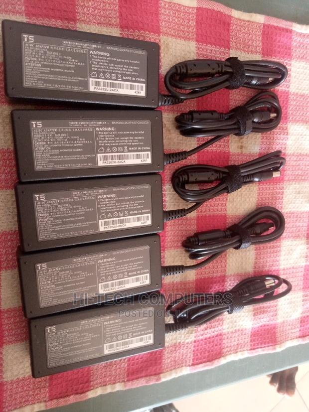 New Laptop Chargers photo 15
