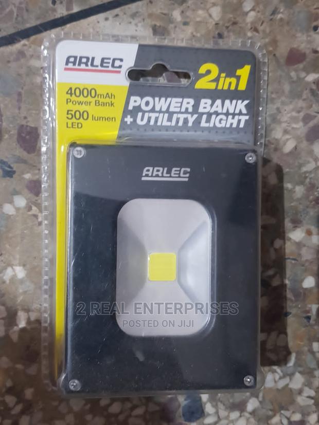 Arlec Two in One Power Bank Utility Light · Photo 2