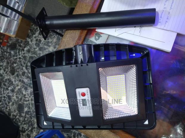 Cclamp Solar CL-115 Lamp · Photo 4