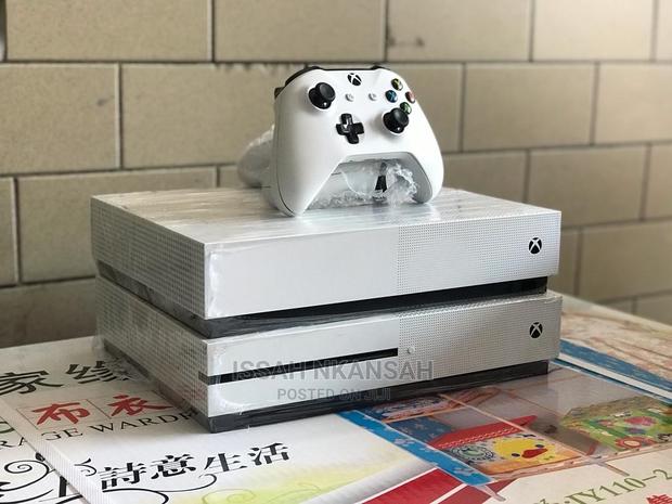 Xbox One S · Photo 4