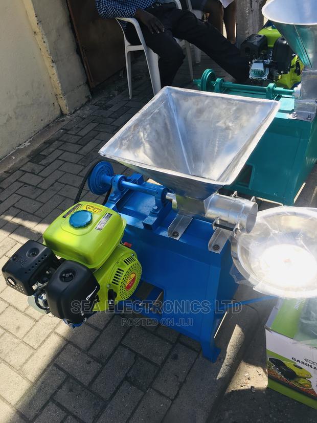 Fufu Grinding Machine (Petrol Use Only ) · Photo 4