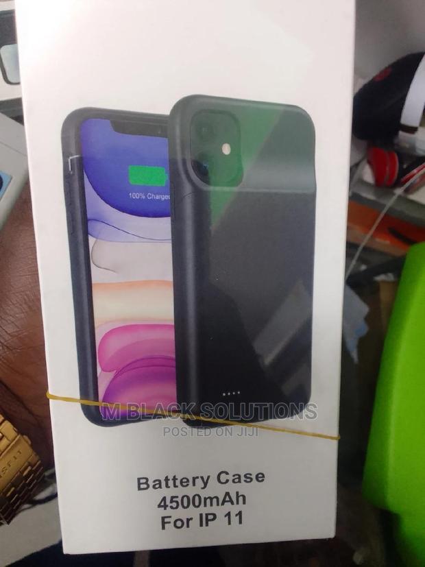iPhone 11 Battery Case · Photo 3