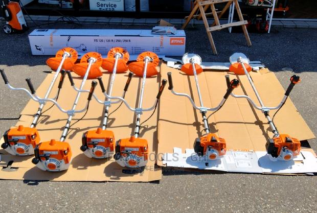 STIHL Brushcutter ( Fs 250 ) · Photo 3