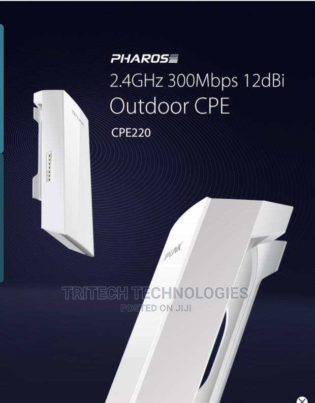 Tp-Link Cpe220 2.4ghz 300mbps 12dbi Outdoor Cpe · Photo 4