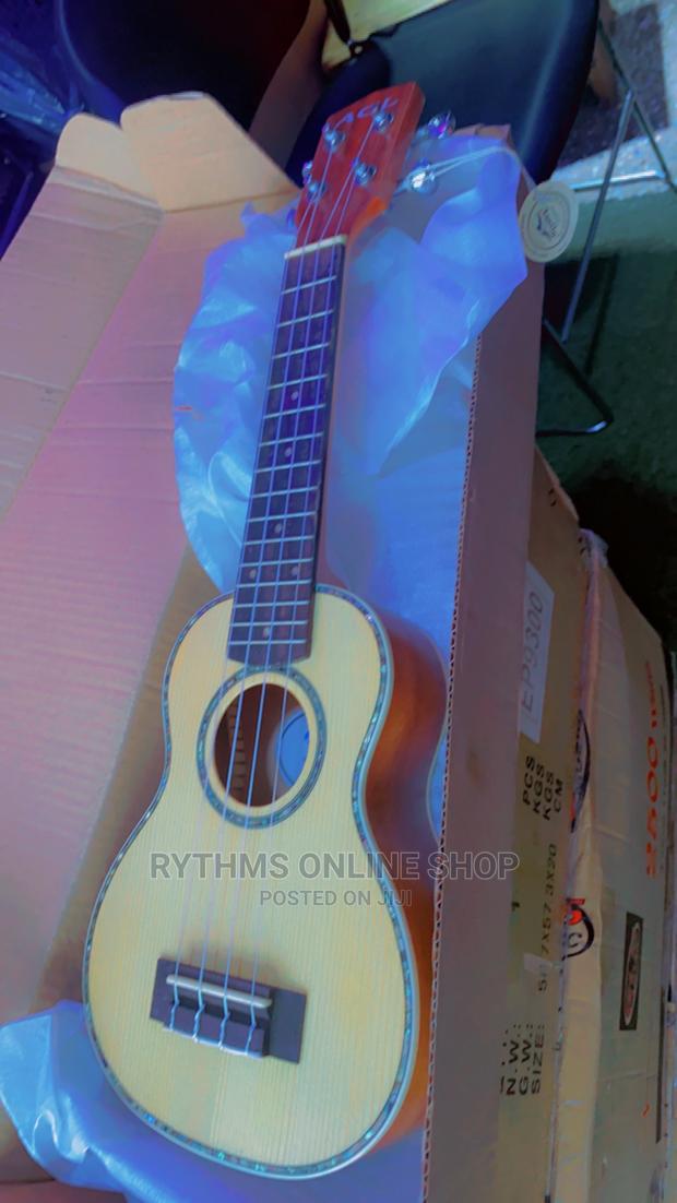 Ukulele Soprano · Photo 3