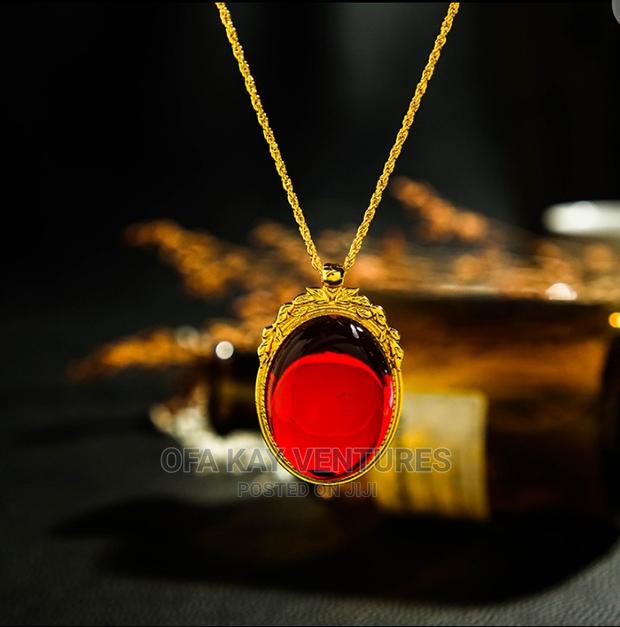 Fashion Necklace Red and Blue · Photo 4