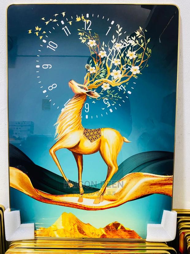 Original Luxury Beautiful Wall Paintings With Clocks · Photo 1