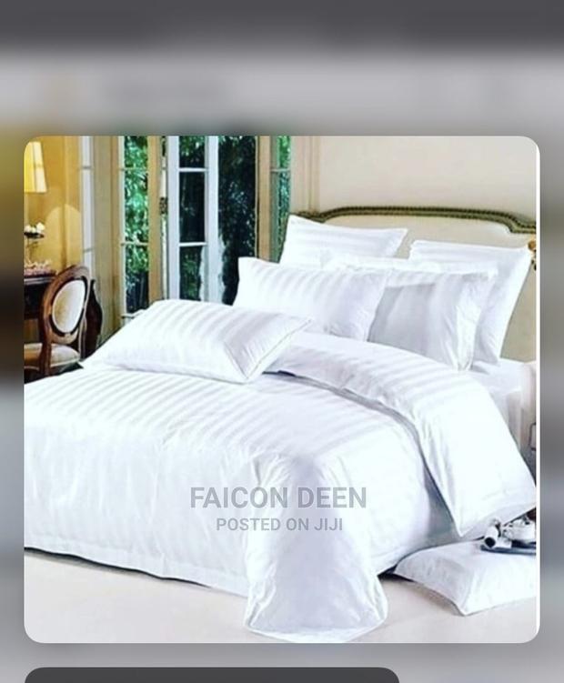 Super King Size White Bedsheets (100% Cotton)In Diff Colors · Photo 1