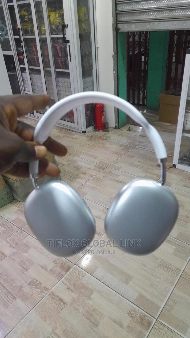 P9 Bluetooth Headset (UK ) photo 2
