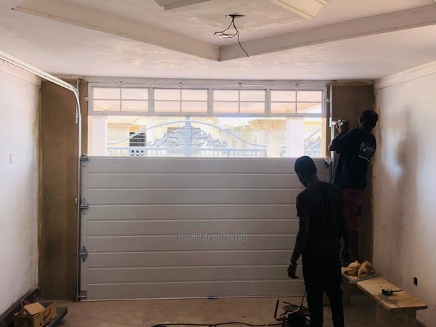 Ultra Automated Mordern Garage Door photo 4
