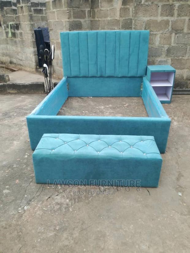 Nice Double Bed With Ottoman