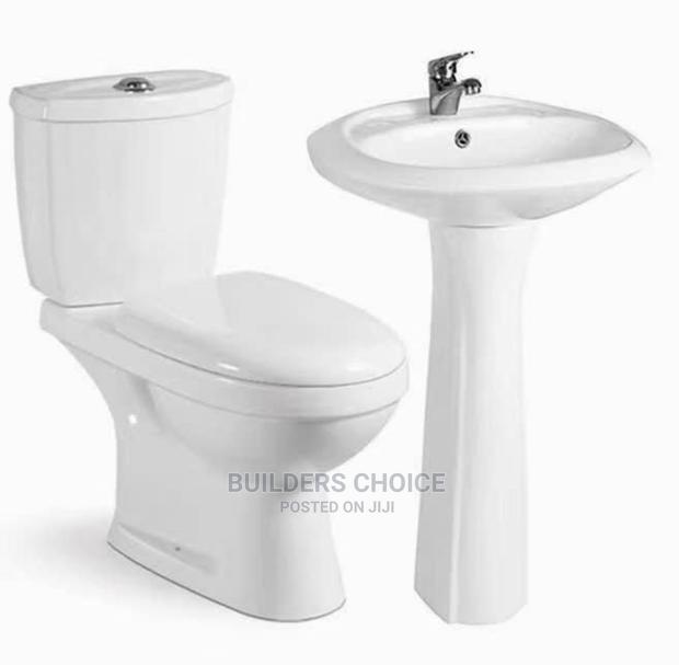 Twyford Water Closet With Basin (B3478) · Photo 4