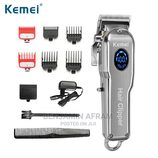 Kemei 2002 Rechargeable Cordless Hair Clipper · Photo 3