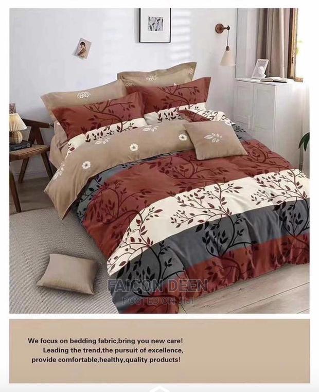 Original Luxury Cotton Bedsheet( 2 Bedsheets,4 Pillow Cases) · Photo 1