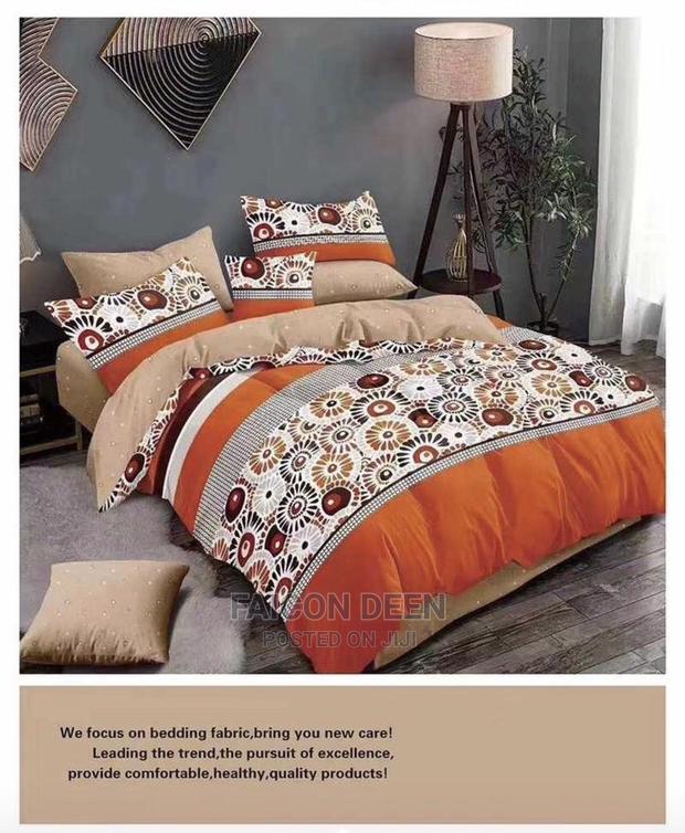 Original Cotton Bedding (2 Bedsheets, 4 Pillow Cases ) · Photo 1