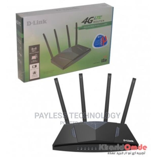 D Link DWR M960 4g Wireless Universal Routers · Photo 2