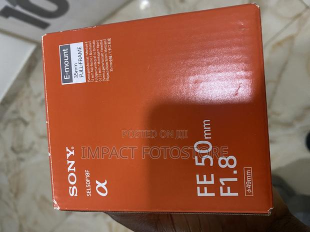 Sony E 50mm F/1.8 Lens (Black) · Photo 2
