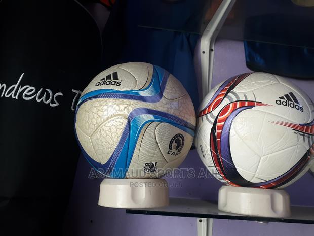 Original Football at Cool Price · Photo 4